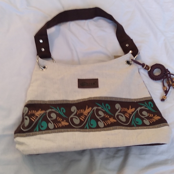 Cai Yun Yin Ji Bohemian Style Purse - Picture 1 of 16